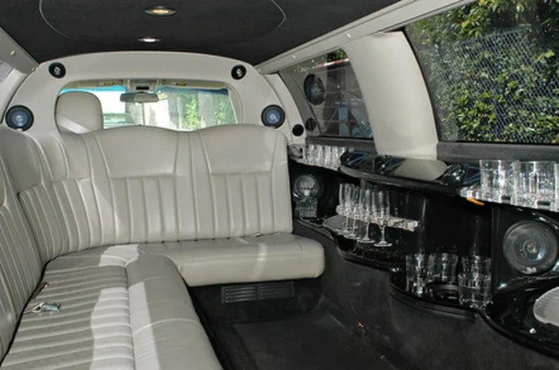Limo Service Of Minneapolis